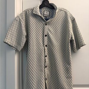 Stylish Diamond Patterned Casual Shirt